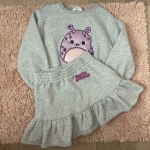 Squish mellow skirt and sweater set from H&M.